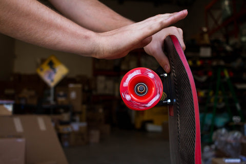 The Biggest Lie in Skateboarding: Why Hand Spin ≠ Bearing Speed